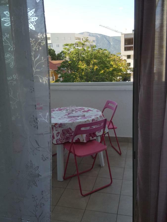 Apartment Rita Mostar Exteriör bild